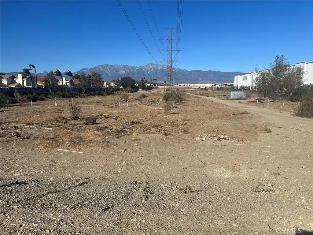 11130 E Riverside, Ontario, Ca 91761 - Photo 4 of 9, Ontario, CA