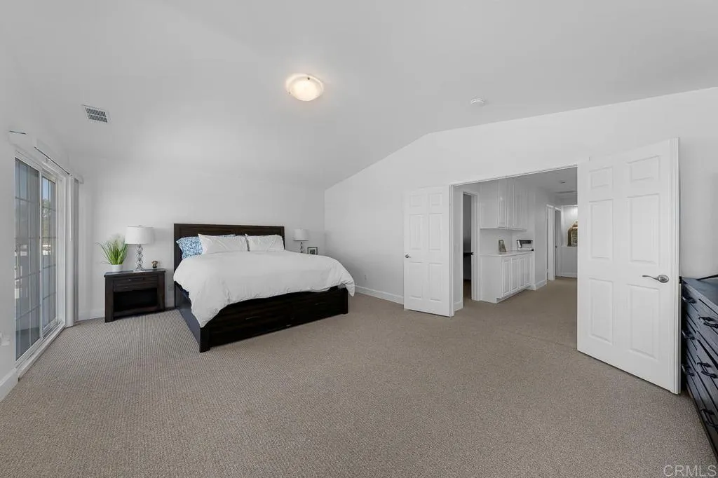 https://cdn.realtyfeed.com/cdn/127/306340556/10755f47ea270eeacc248b939be33555.webp