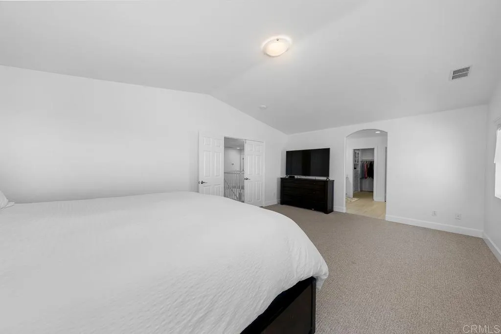 https://cdn.realtyfeed.com/cdn/127/306340556/62204695ff56198b55a56c42252baeb4.webp
