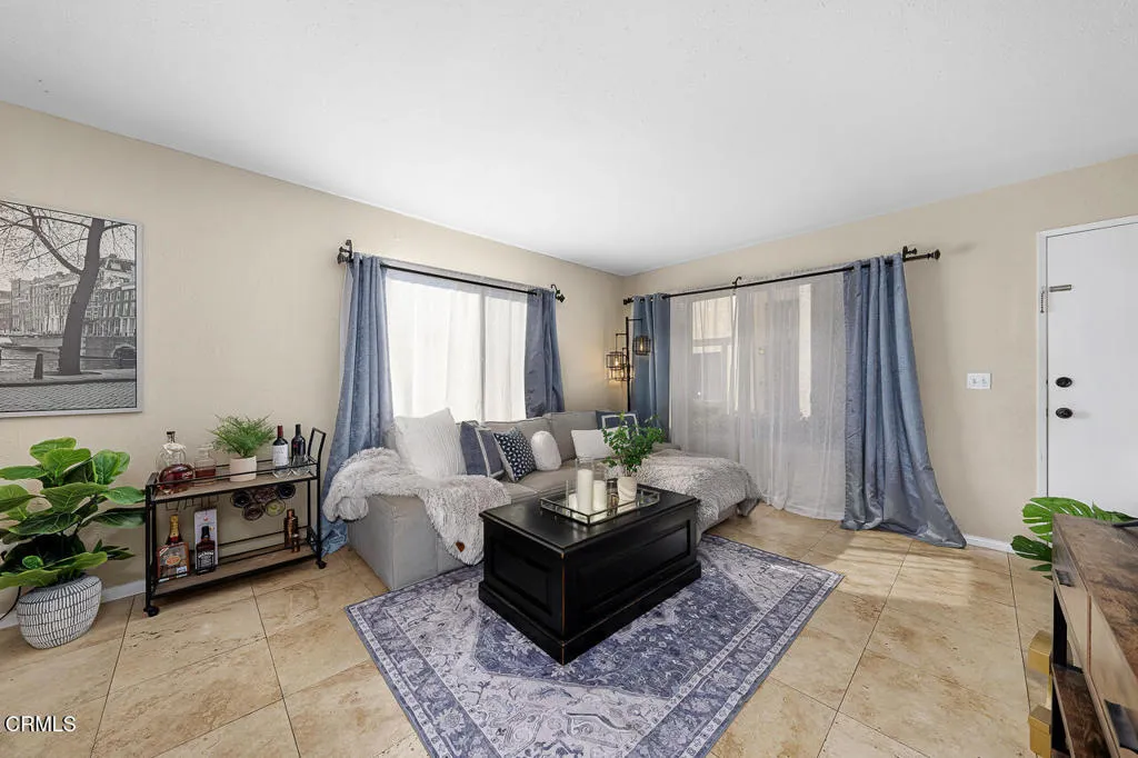Photo #4: P1-20441 Listing 