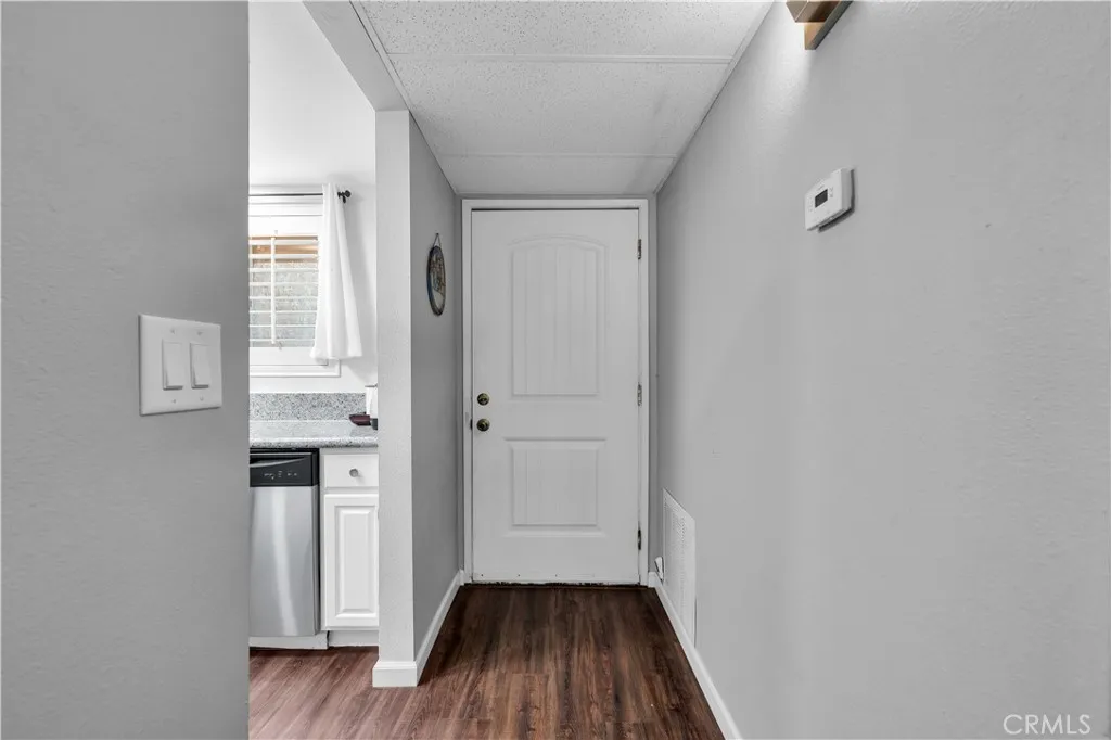 https://cdn.realtyfeed.com/cdn/127/306341402/fd195c1cd64c9482f018ed91030f9bd7.webp
