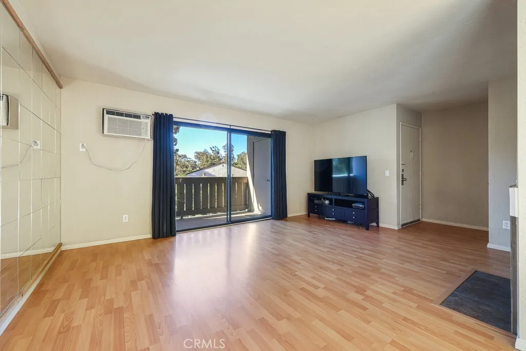 Photo #10: SW25010058 Listing: Photo #10