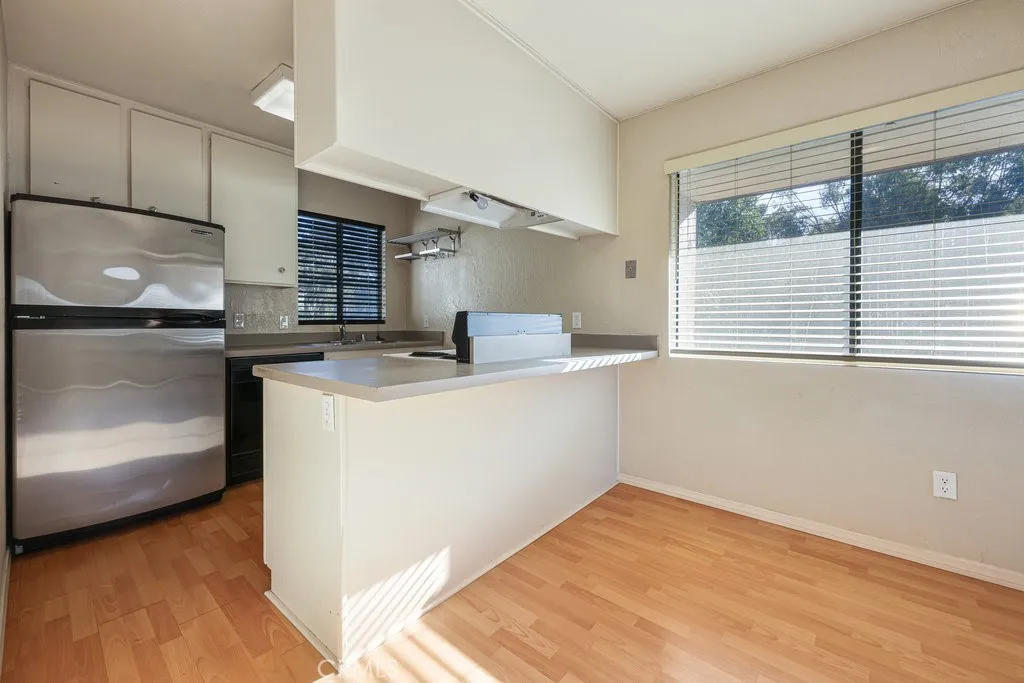 Photo #15: SW25010058 Listing: Photo #15