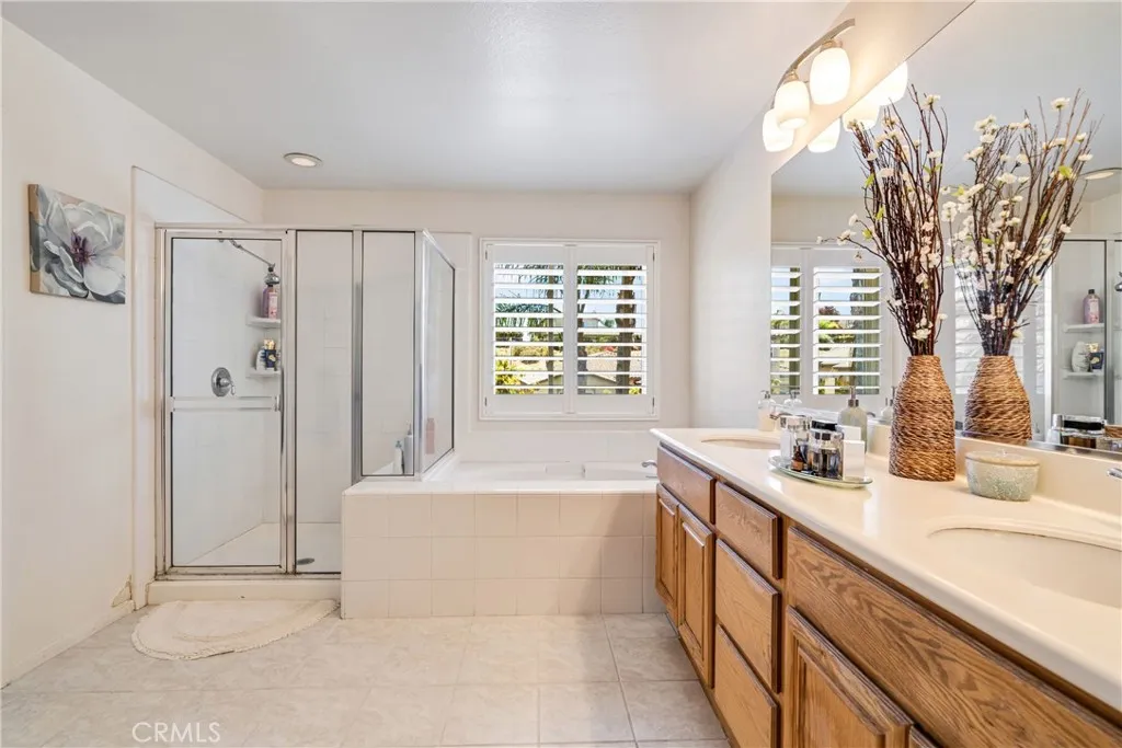 https://cdn.realtyfeed.com/cdn/127/306343385/67322d436c5708e8f9142576a2612a33.webp