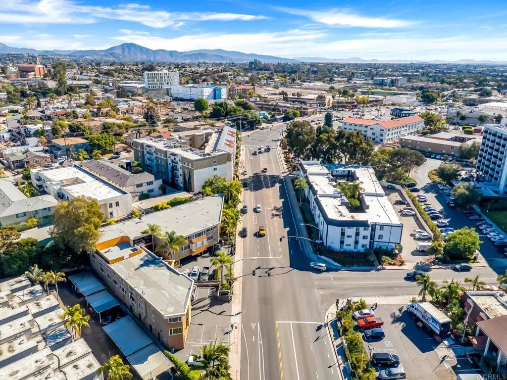https://cdn.realtyfeed.com/cdn/127/306343585/e411e3fc923f3b9ef20fd30a7b10e580.webp