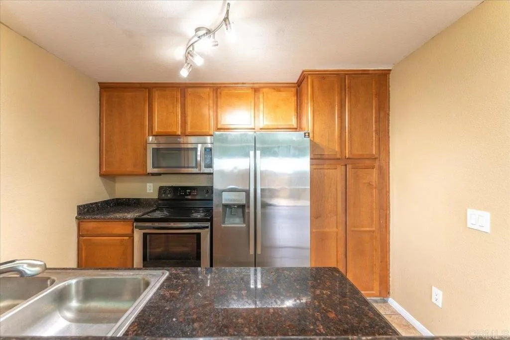 https://cdn.realtyfeed.com/cdn/127/306343681/3a97663664dd0e5a59540cd2f85ba196.webp