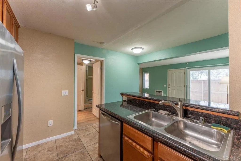 https://cdn.realtyfeed.com/cdn/127/306343681/adf06877bb81e08bbd43dd128b04e23b.webp