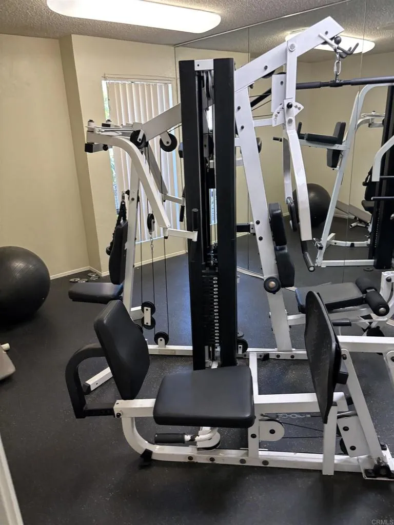 https://cdn.realtyfeed.com/cdn/127/306343681/dd22b687c0c73b64a56d281d3c7d7162.webp