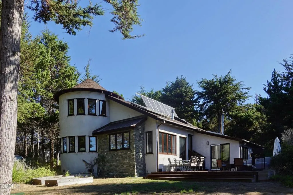 42451 Caspar Little Lake Road, Mendocino, Ca 95460