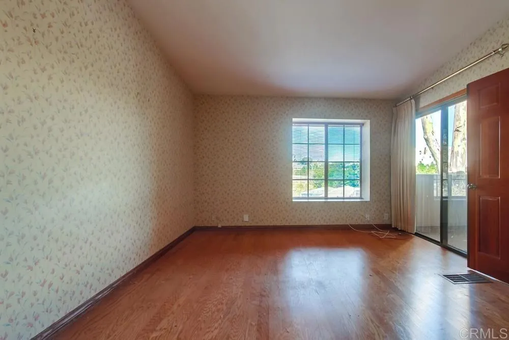 https://cdn.realtyfeed.com/cdn/127/306344069/2c98cd6b981c8840f8f2f7dc995e31da.webp