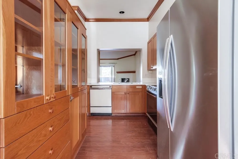 https://cdn.realtyfeed.com/cdn/127/306344069/391c9c5fa186b94886907ce268ced840.webp