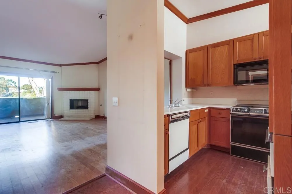https://cdn.realtyfeed.com/cdn/127/306344069/a632e99a1aca9cc285af0c3d2e1ced11.webp