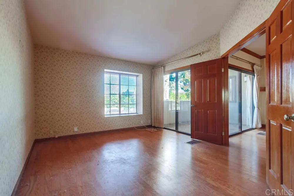 https://cdn.realtyfeed.com/cdn/127/306344069/c2020abe47af0bae73351bb1e80a03e9.webp