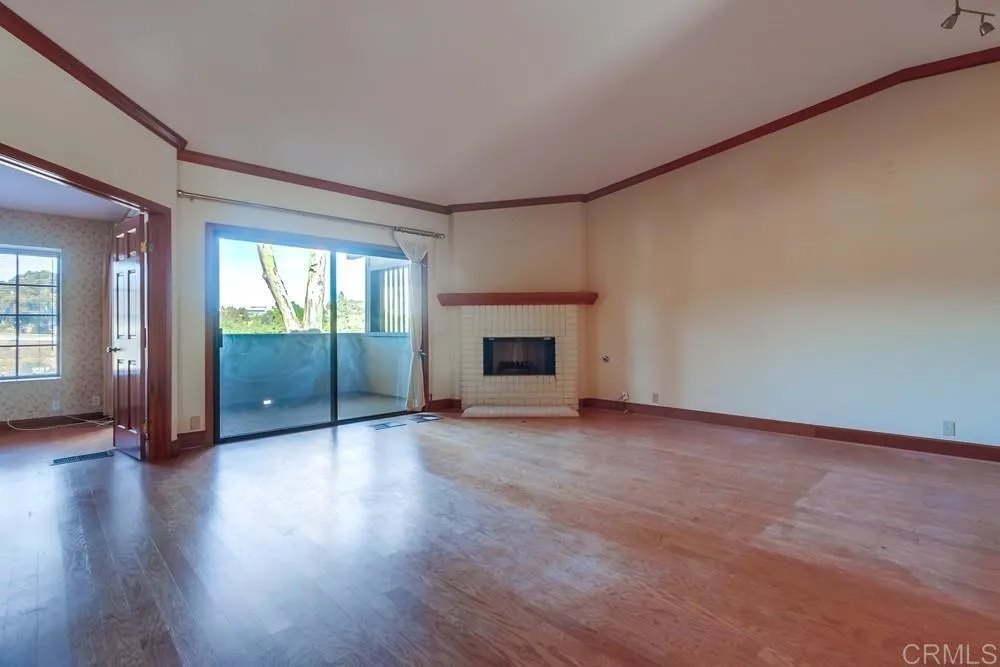 https://cdn.realtyfeed.com/cdn/127/306344069/ea05a9d96d9d65710d2bf49169ffdfb3.webp