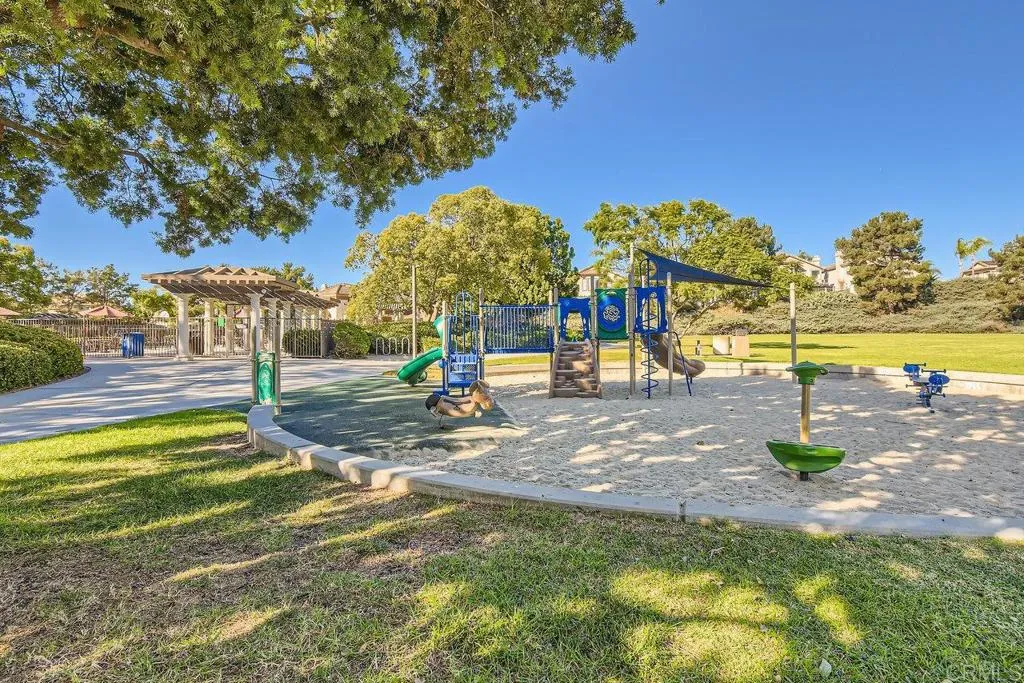 https://cdn.realtyfeed.com/cdn/127/306344074/1559eab47119bafda628732b7a9363dc.webp