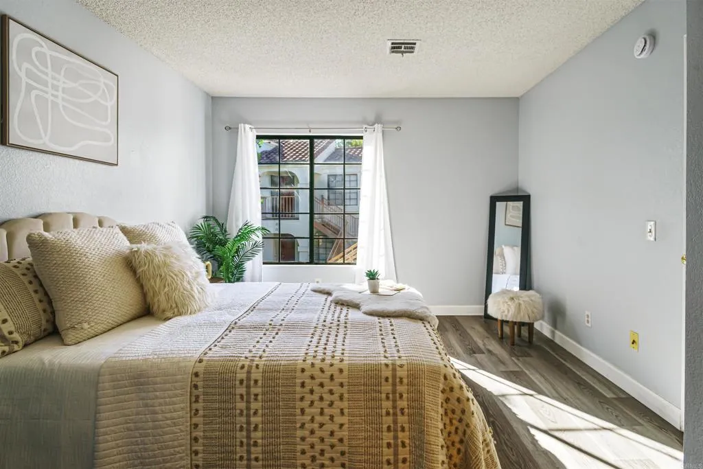 https://cdn.realtyfeed.com/cdn/127/306344314/15f8ed69cdc7a74abf9ef4822a984412.webp