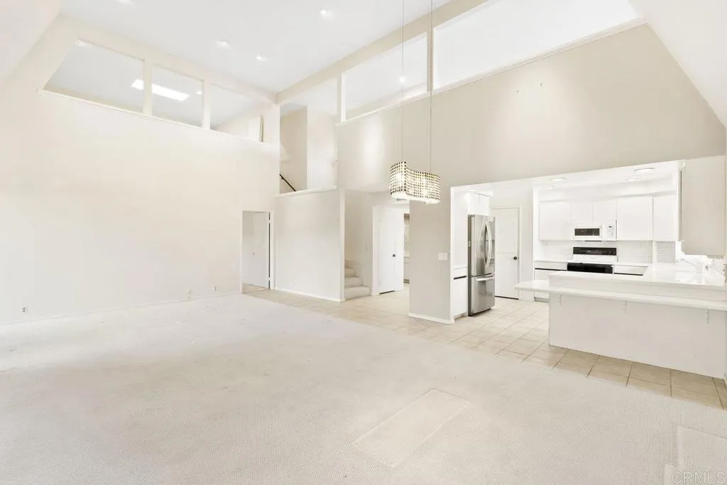 Photo #6: NDP2500596 Listing 