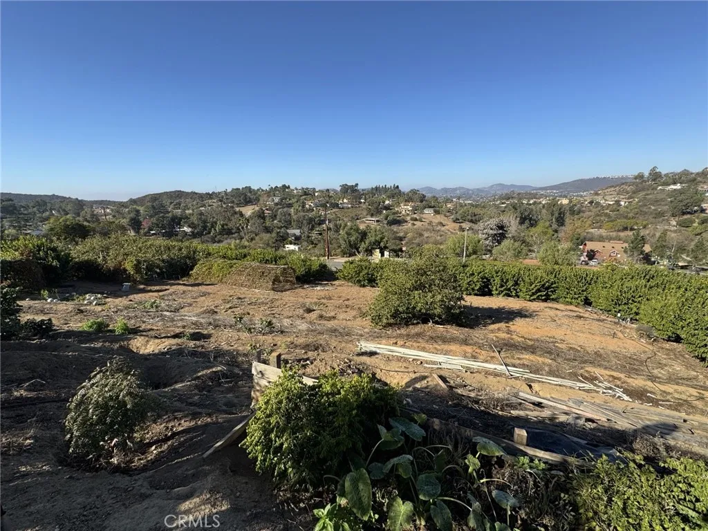 https://cdn.realtyfeed.com/cdn/127/306345208/73aac2692f0b4506509a9fb03b49738d.webp