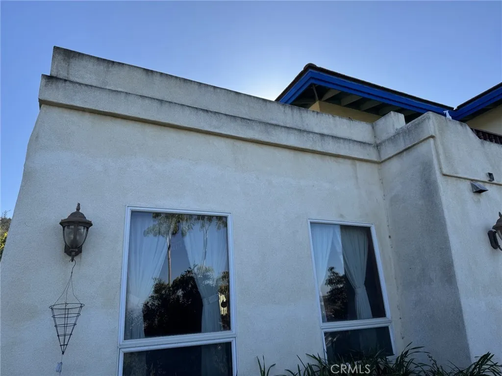https://cdn.realtyfeed.com/cdn/127/306345208/96ae2ce79df575eddabc759e36deb15a.webp