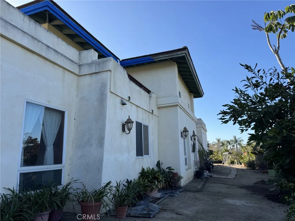 https://cdn.realtyfeed.com/cdn/127/306345208/befa2238be96531fc9205af8377aeb6b.webp