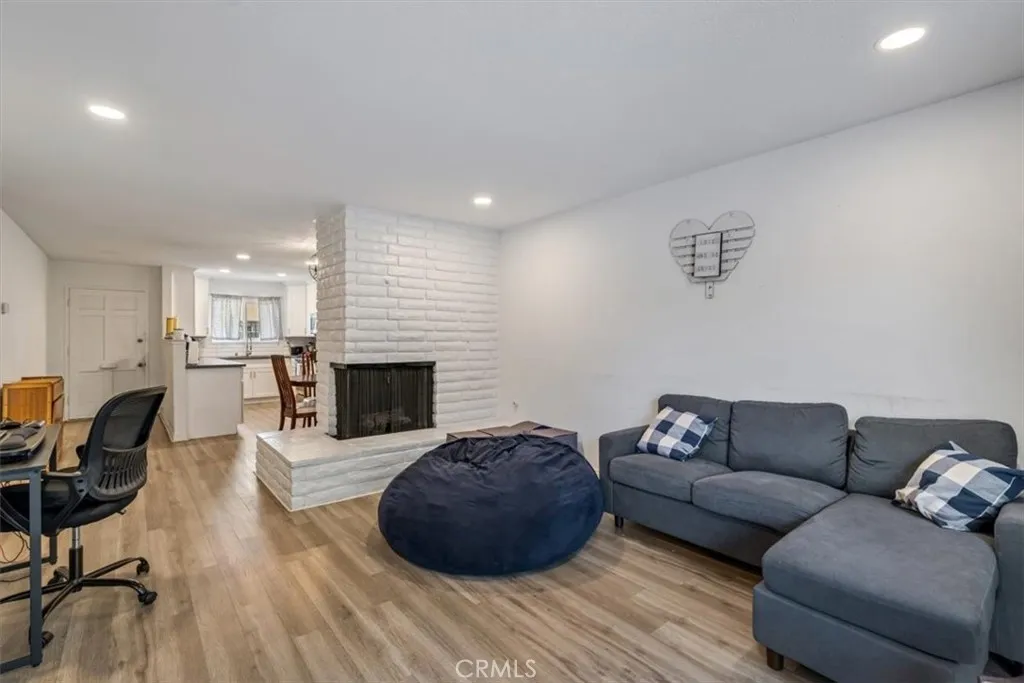 Photo #16: IG25013629 Listing: Photo #16