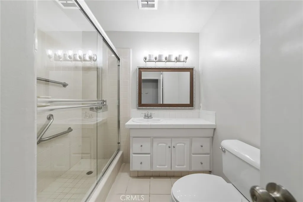 Photo #7: SW25012129 Listing: Photo #7