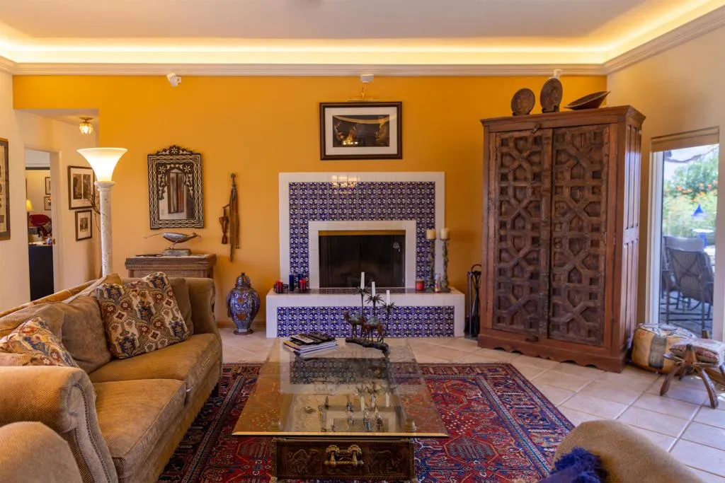 https://cdn.realtyfeed.com/cdn/127/306345795/36cd4fc6790cde3e98add3b7345e0ee2.webp