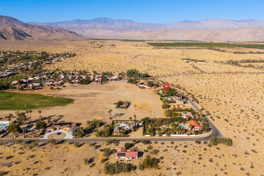 https://cdn.realtyfeed.com/cdn/127/306345795/809966ee61bbf3e990e2c3e7b1e4de29.webp