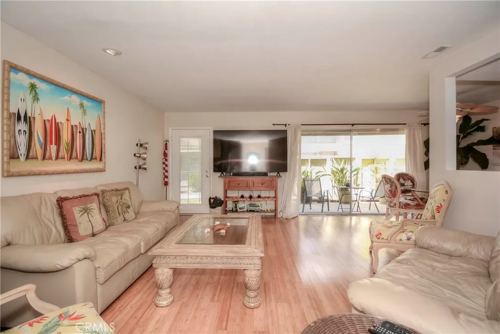 MLS: IG25014200 Condo For Sale