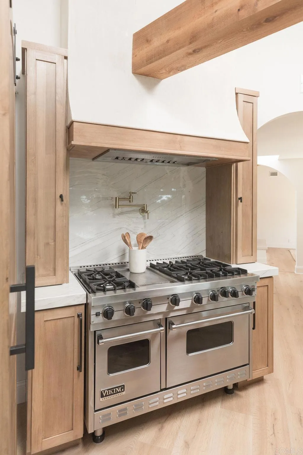 https://cdn.realtyfeed.com/cdn/127/306346423/0f7646a226d00229092d682467890771.webp