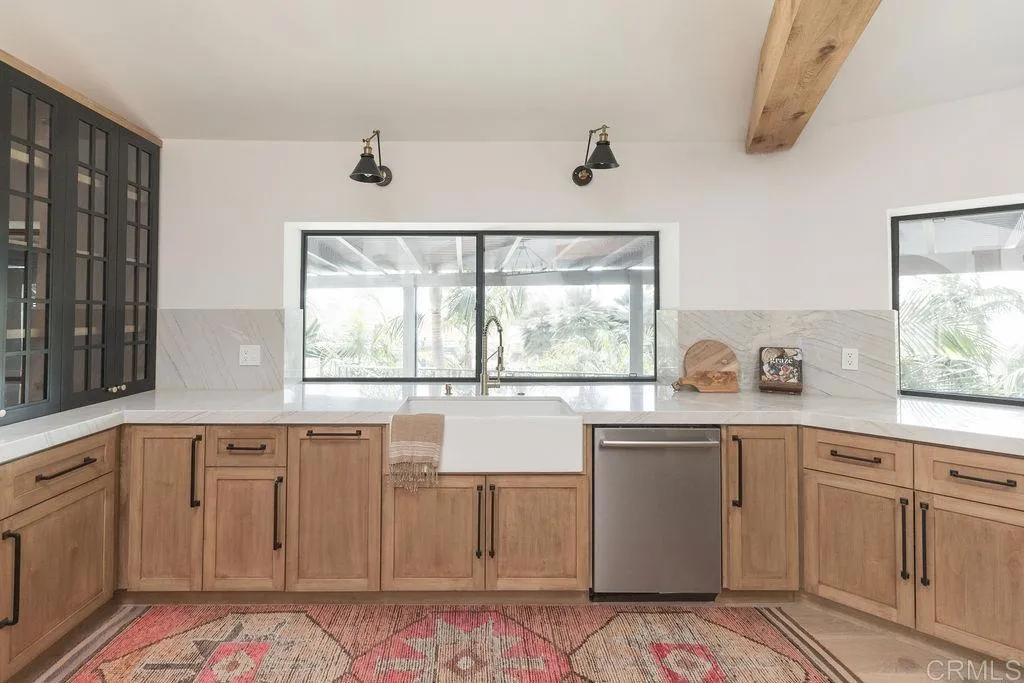 https://cdn.realtyfeed.com/cdn/127/306346423/8f0b65dee4ae1b7041d5a5970130d5d5.webp