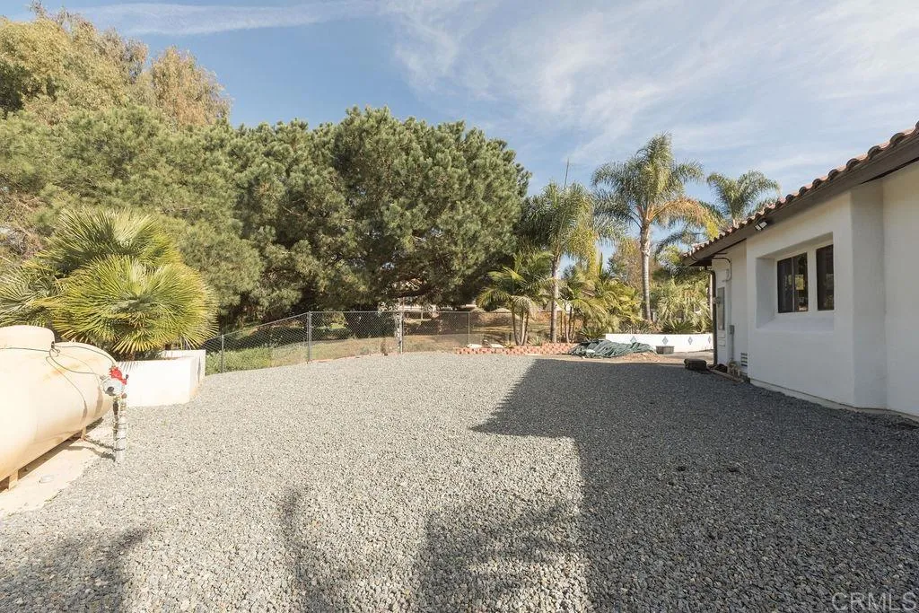 https://cdn.realtyfeed.com/cdn/127/306346423/91f638d86d29d60a0014e8aefb20ae0c.webp
