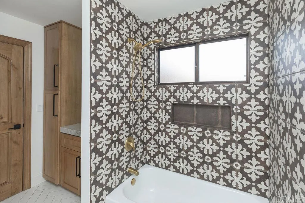 https://cdn.realtyfeed.com/cdn/127/306346423/a5ff5ccfadbd7ddcecec765566d0a61e.webp