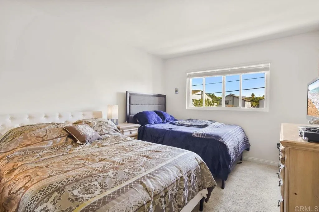 https://cdn.realtyfeed.com/cdn/127/306346833/8e186b1ffb64272bd0bd10c1c1edab0f.webp