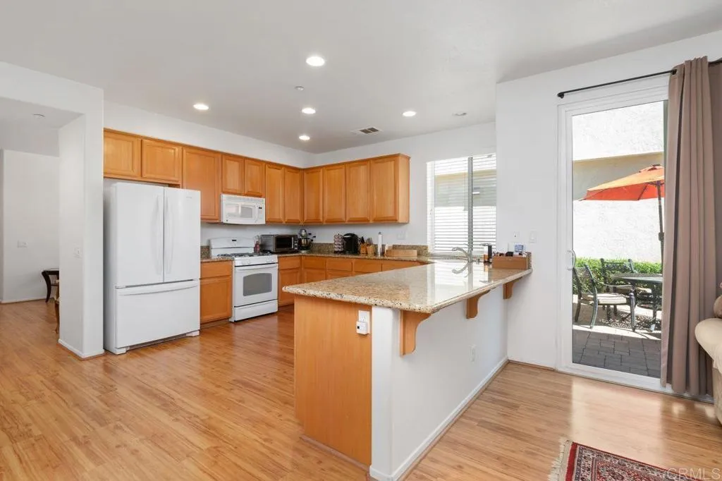 https://cdn.realtyfeed.com/cdn/127/306347182/7f95563f357d705919dd2a6880c4ea6a.webp