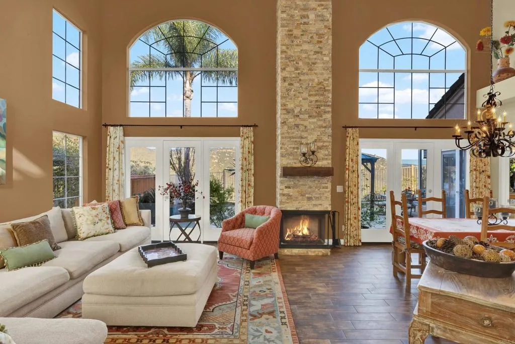 https://cdn.realtyfeed.com/cdn/127/306347186/5fd13c1793f9eebd1563690c07fb17d6.webp