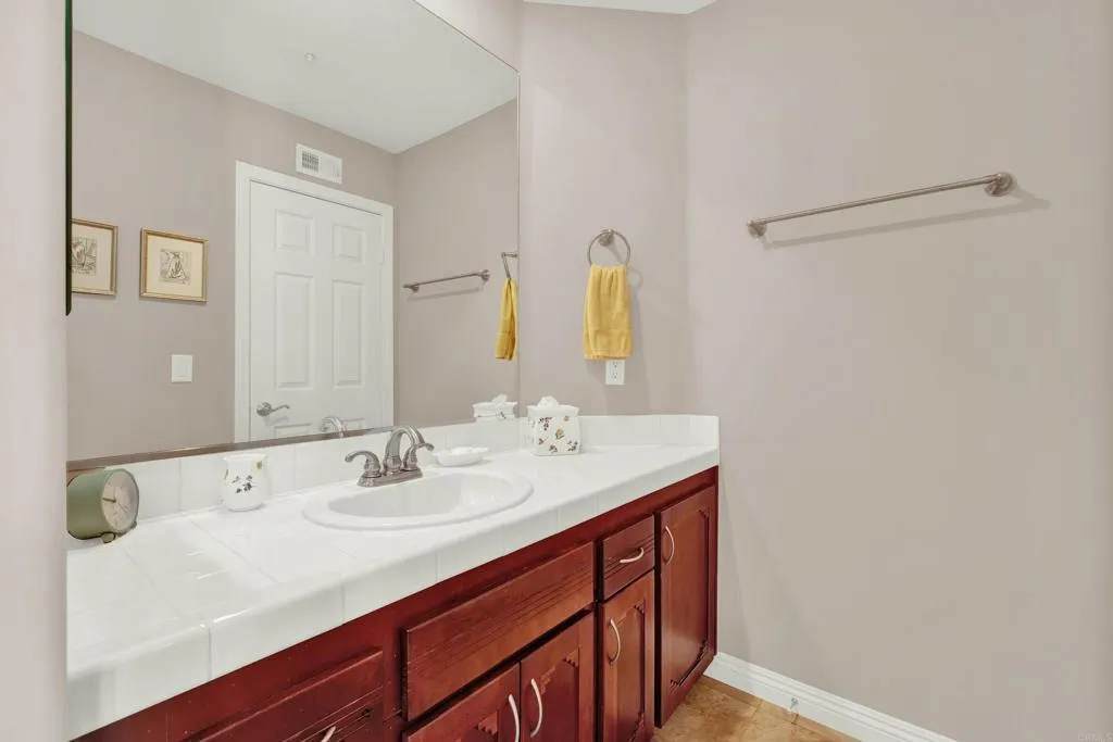 https://cdn.realtyfeed.com/cdn/127/306347186/c27ca130894d6b7d444d0162097ac49f.webp