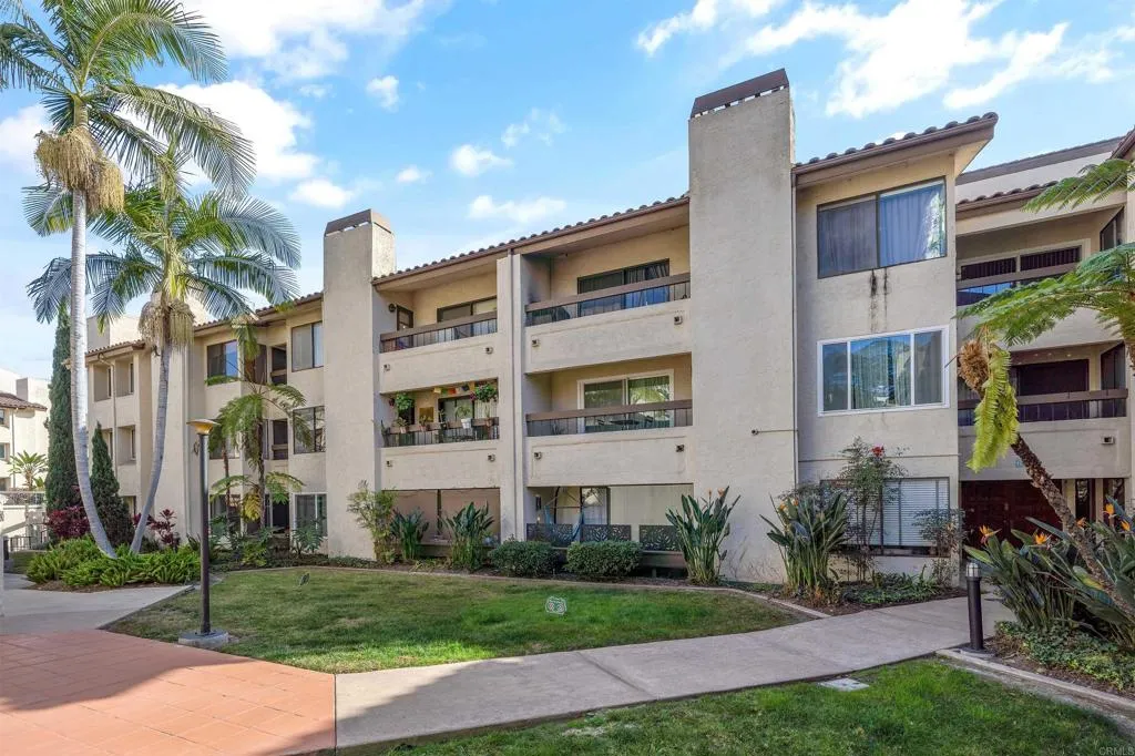 https://cdn.realtyfeed.com/cdn/127/306347600/2568cff1e19749047a7b53949627e293.webp