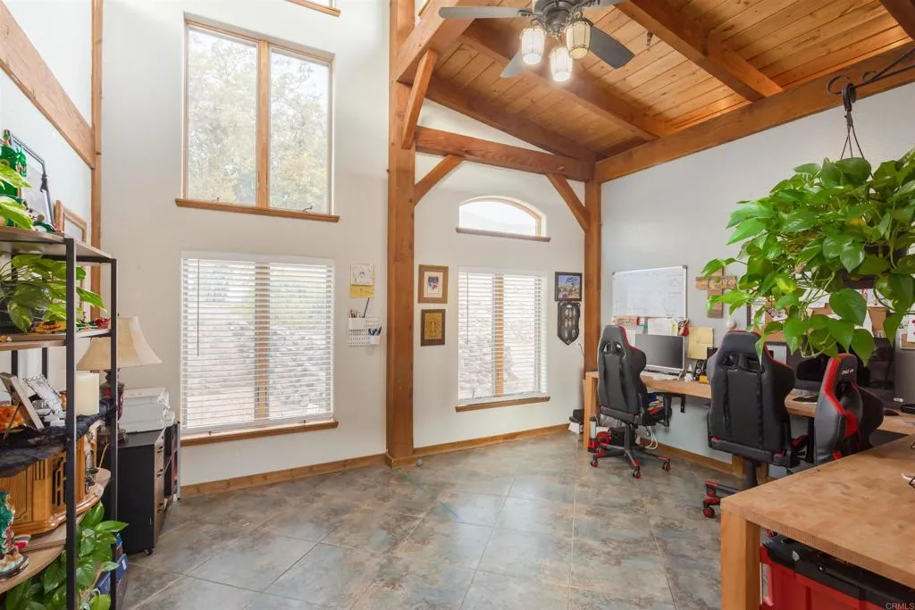 https://cdn.realtyfeed.com/cdn/127/306347909/13fbfffd91e1f066c67ef4418daf792d.webp