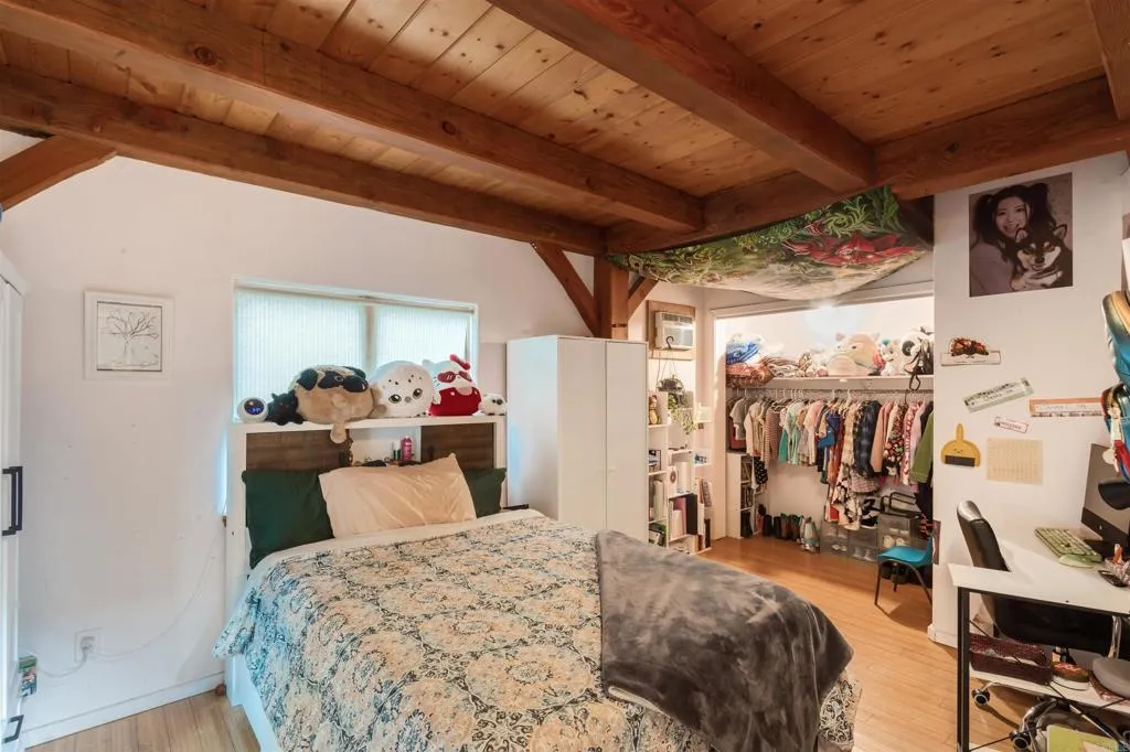 https://cdn.realtyfeed.com/cdn/127/306347909/9155b9e5d8a2379856ab779135b84178.webp