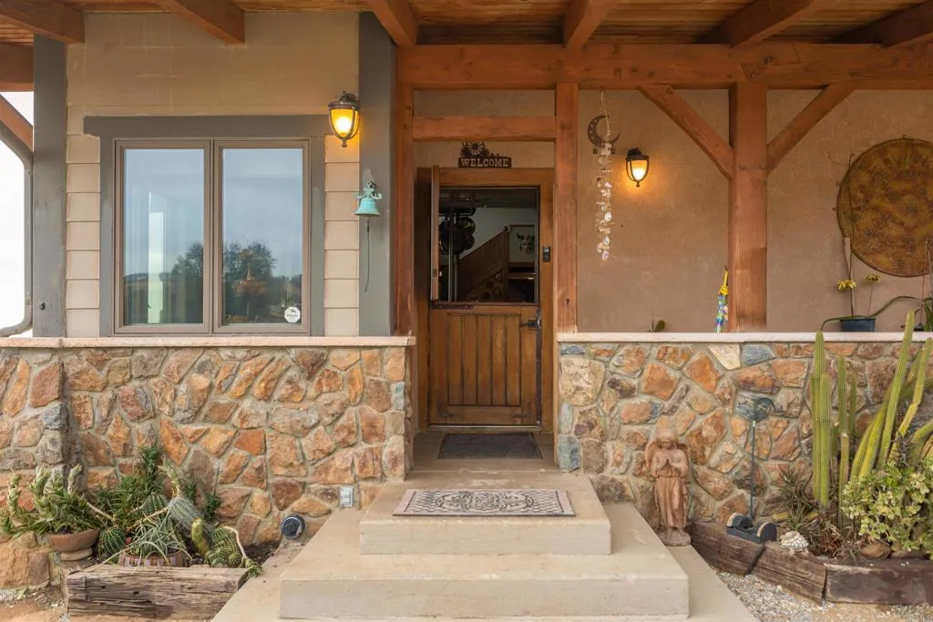 https://cdn.realtyfeed.com/cdn/127/306347909/b8a077a10e8bbd729511bce6dfcd0e33.webp