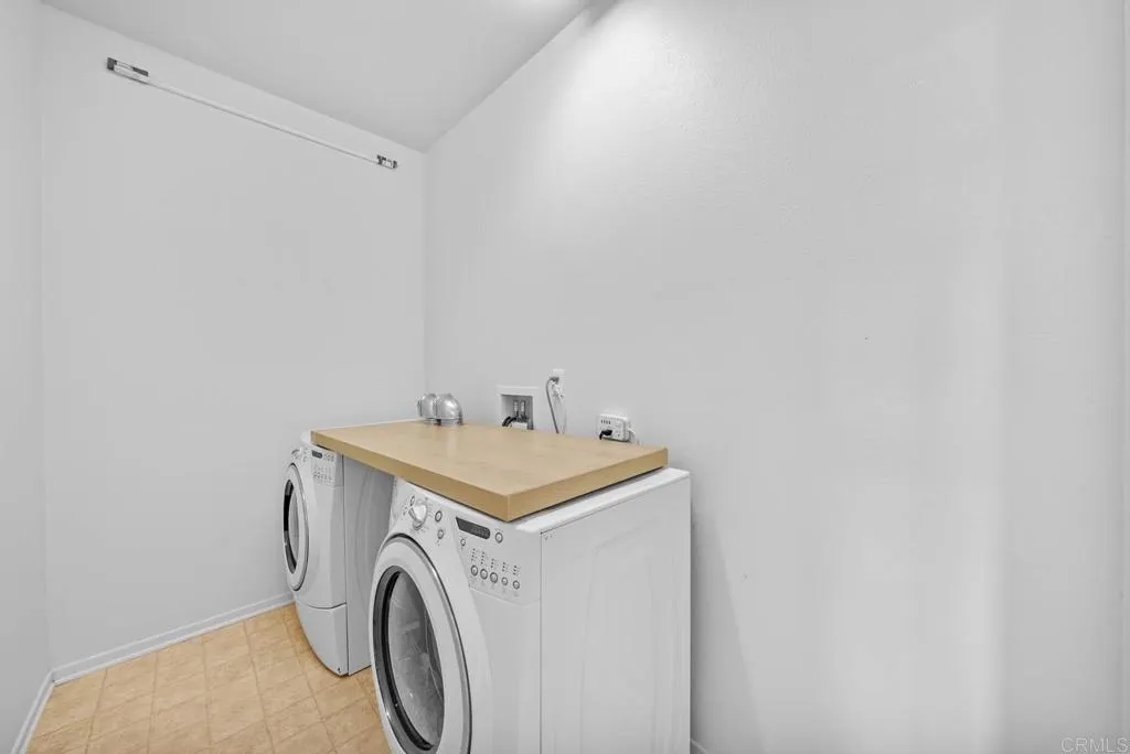 https://cdn.realtyfeed.com/cdn/127/306348360/2c18b6c429d9b364238f1608f0f07cf7.webp