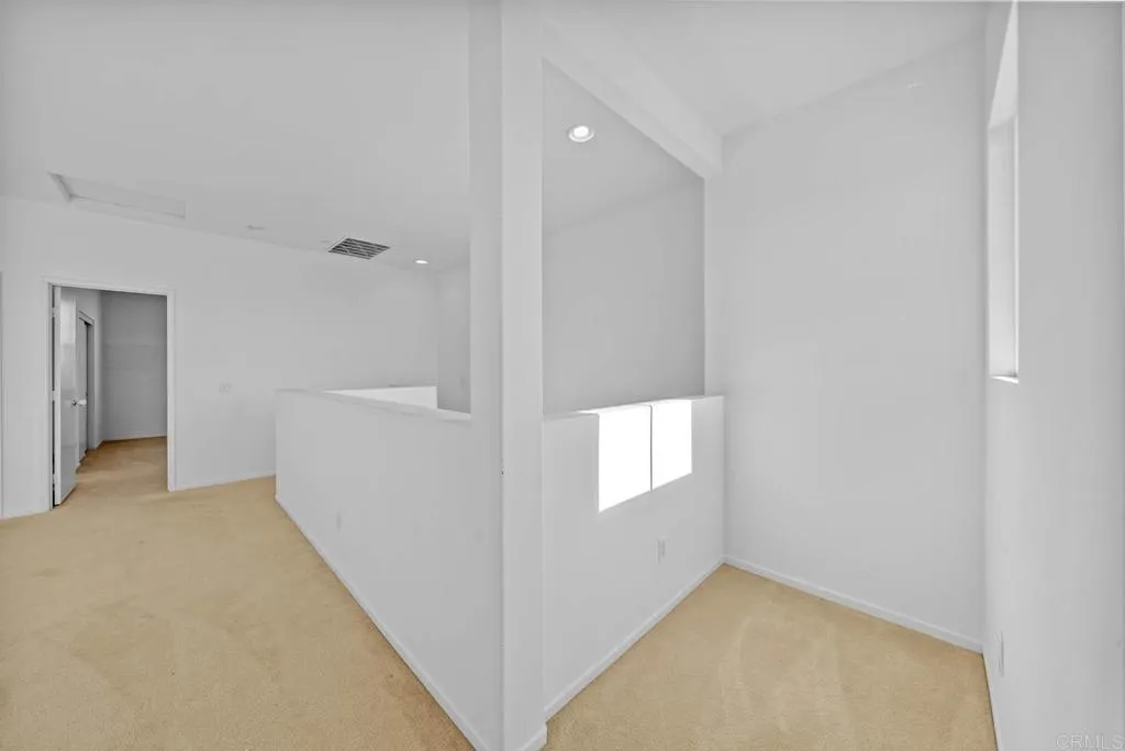 https://cdn.realtyfeed.com/cdn/127/306348360/5f9fd38ee3c41e9e60ed212b57478420.webp