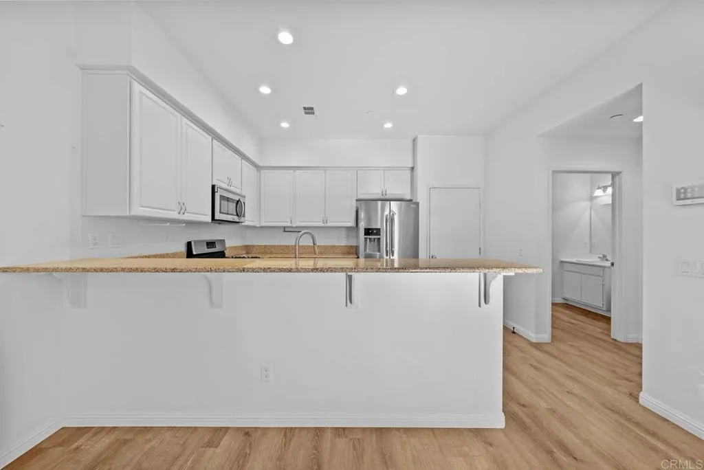 https://cdn.realtyfeed.com/cdn/127/306348360/9e3ccc3afac26cec5b668405e8c693c9.webp