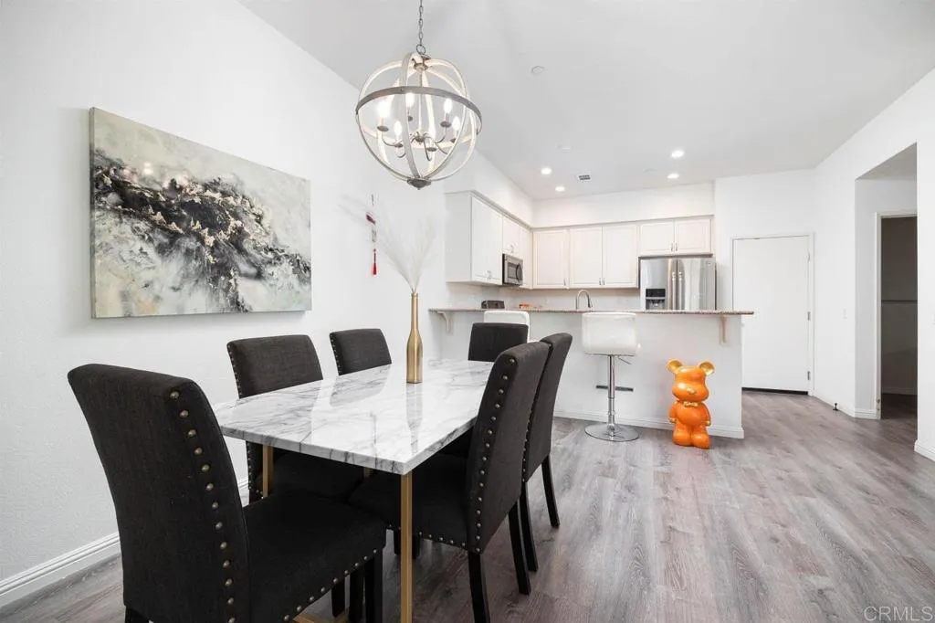 https://cdn.realtyfeed.com/cdn/127/306348360/f44d19a91f608612e5263b3a831d7855.webp