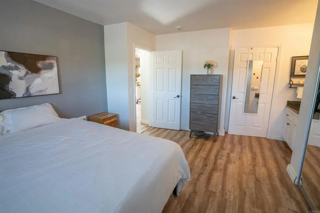 https://cdn.realtyfeed.com/cdn/127/306348408/1fc59ce0b1b7e71723893d7a45ecafc2.webp