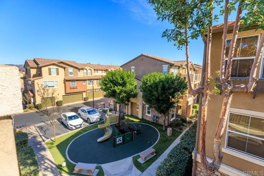 https://cdn.realtyfeed.com/cdn/127/306348672/0fb47a55698d333b06c27d02a3505f5e.webp