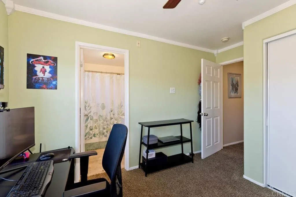 https://cdn.realtyfeed.com/cdn/127/306348672/26ea784461e7b7b71b4fae75de132132.webp