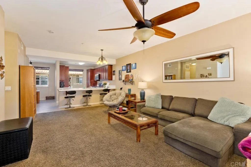 https://cdn.realtyfeed.com/cdn/127/306348672/591922ac5c0f2fe6b5c604f9cb29ffef.webp
