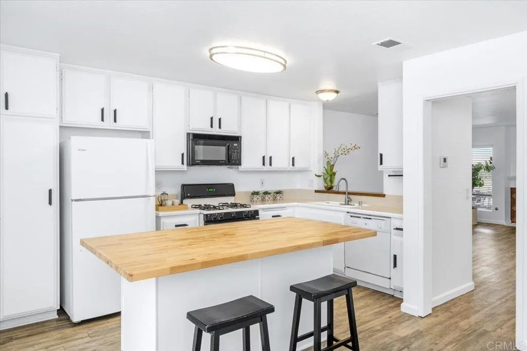 More Details about MLS # NDP2500803 : 6885 CARNATION DRIVE
